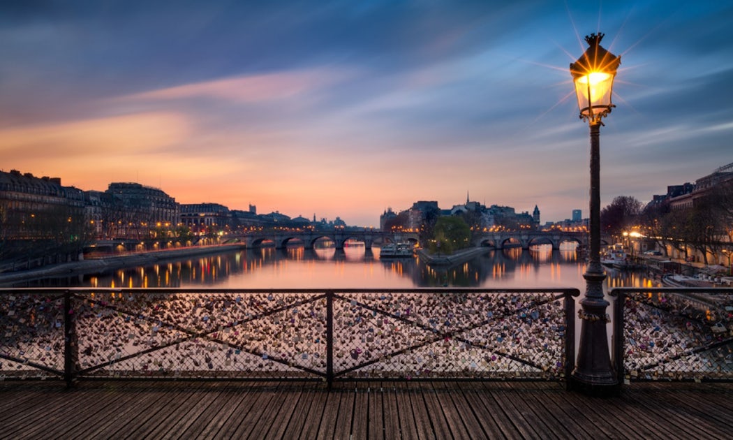 Panoramic bus tour of Paris and cruise on the Seine river by night ...