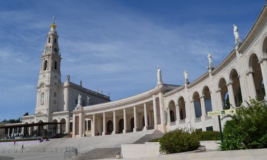 Fátima, Batalha, Nazaré und Óbidos Tour