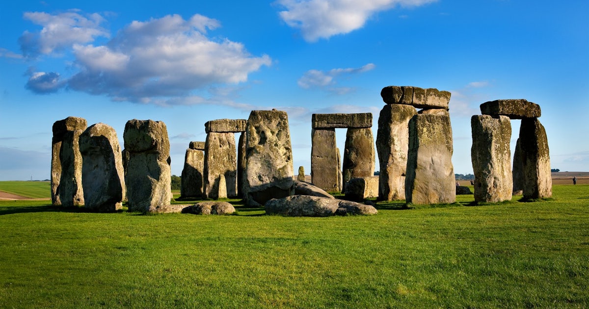 Stonehenge, Bath and Windsor Castle guided tour with tickets musement