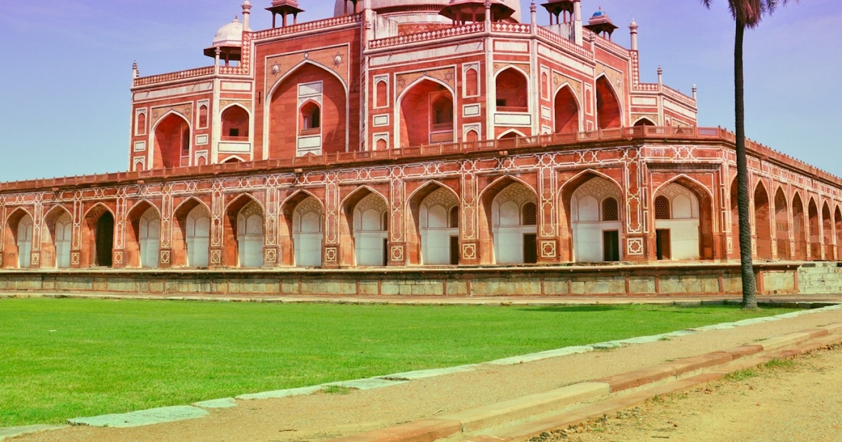 An enchanting two day road trip from Delhi to Agra Musement