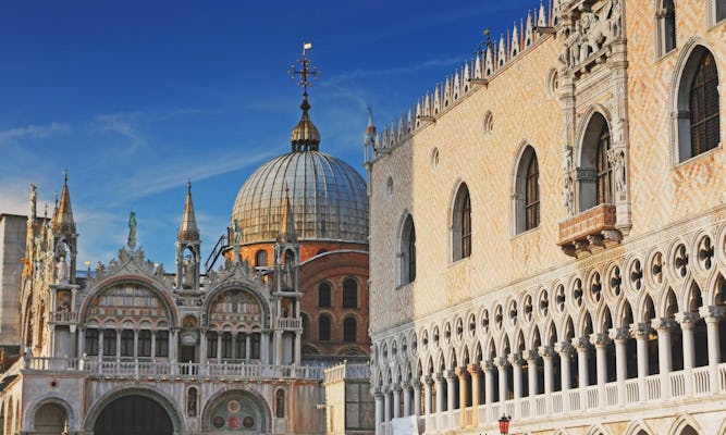 Venecia Ducal: paseo matutino a pie por Venecia con Palacio Ducal