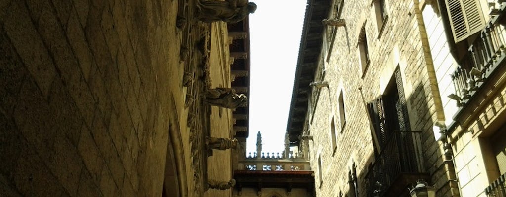 Stories and Legends of the Gothic Quarter: Walking Tour