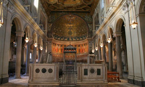 Visita subterrânea à Basílica de São Clemente, acesso sem fila