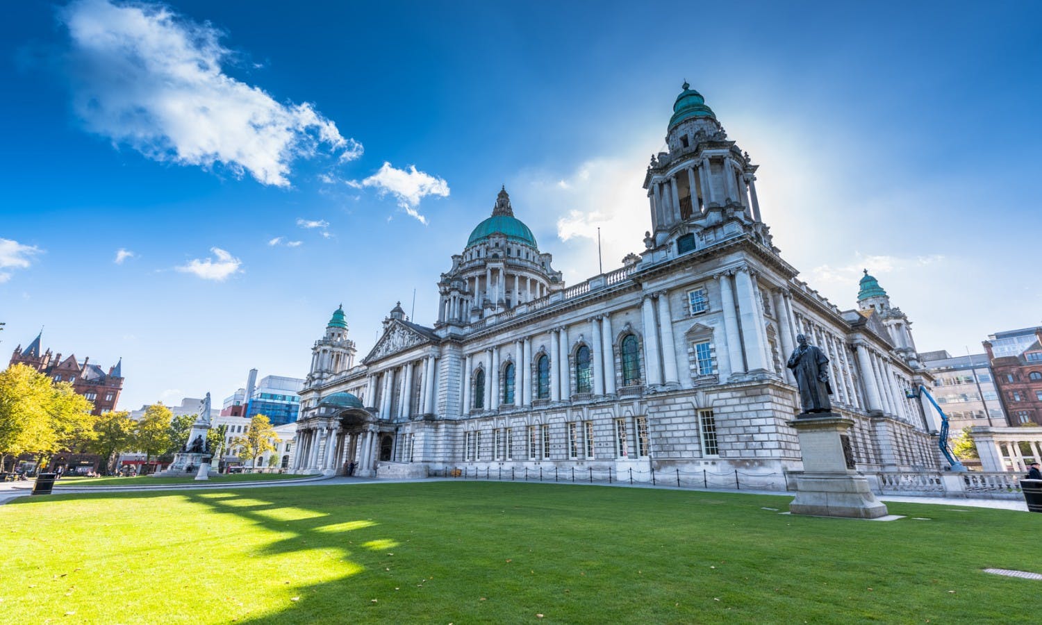 belfast city hall free tour