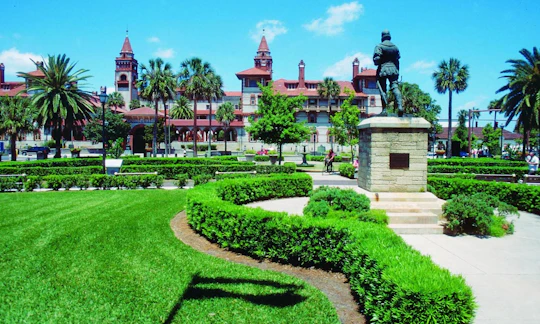 St. Augustine guided day trip including a scenic boat cruise