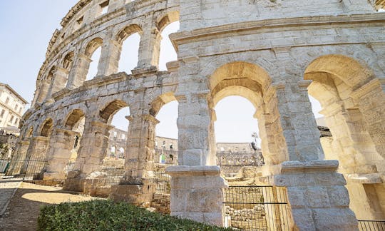 Visite à pied du patrimoine romain de Pula