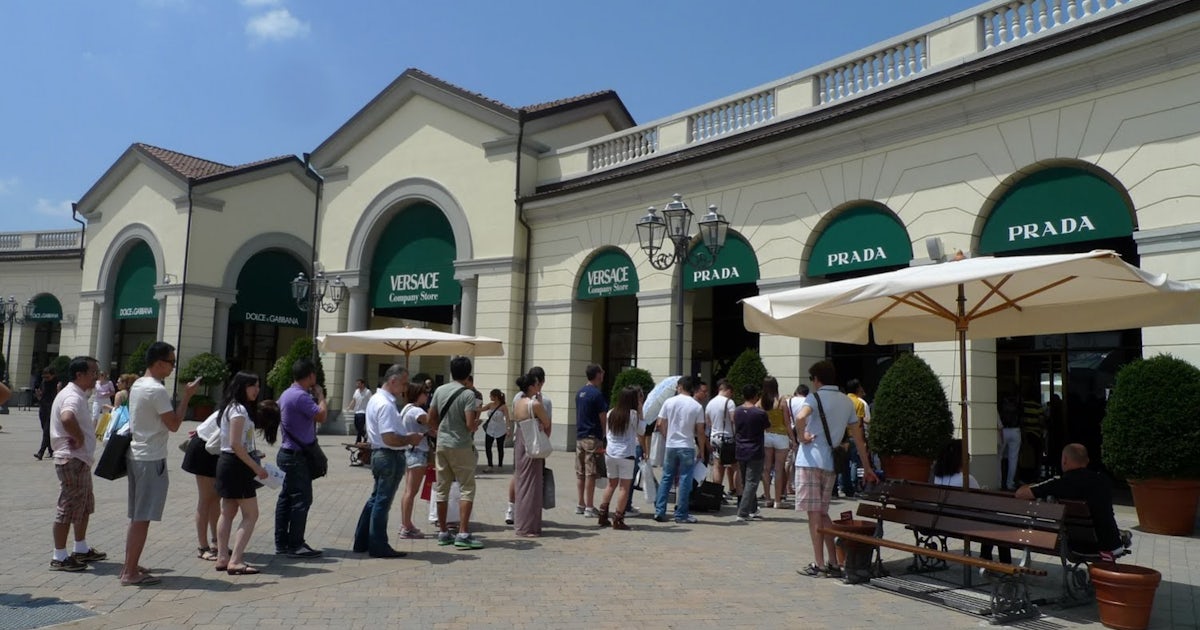 Serravalle Designer Outlet: shopping tour from Milan | musement