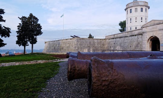 Pula walking tour: past and present