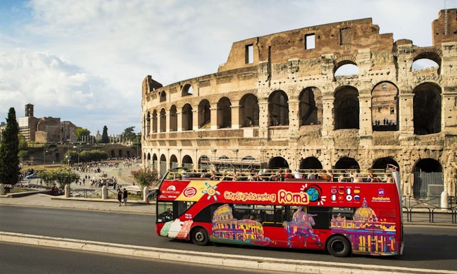 Bus hop-on hop-off di 48 ore con biglietti per Colosseo e Musei Vaticani