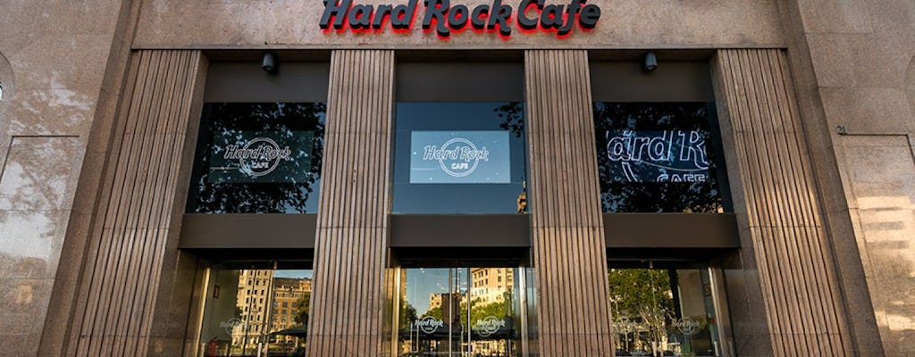 Hard Rock Cafe Barcelona: priority seating with menu