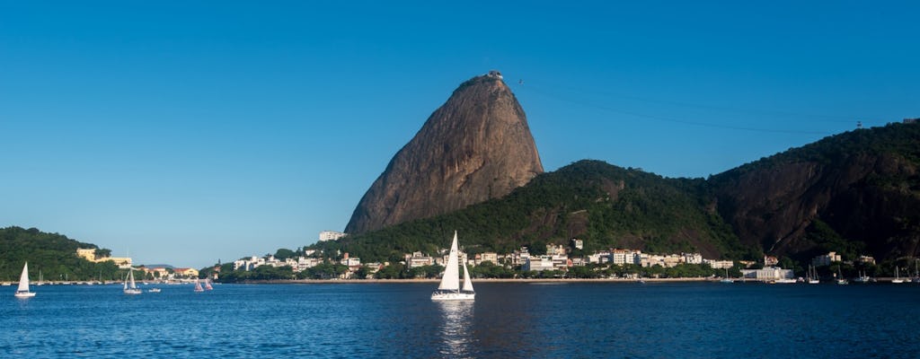 Cruzeiro na Baía de Guanabara com almoço opcional