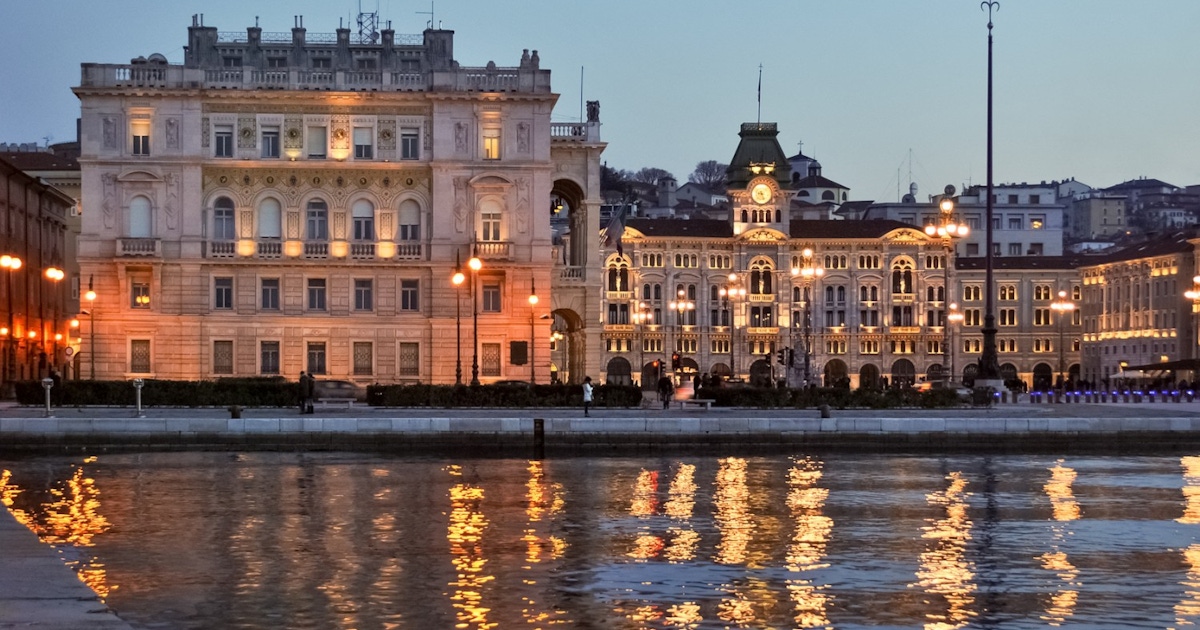 tourist information center trieste