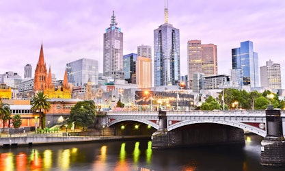 Tours and settings in Melbourne