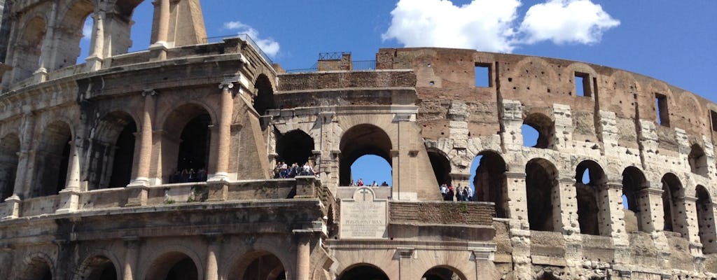 Semi-private skip-the-line Ancient Rome tour with Colosseum, Pantheon and Piazza Navona