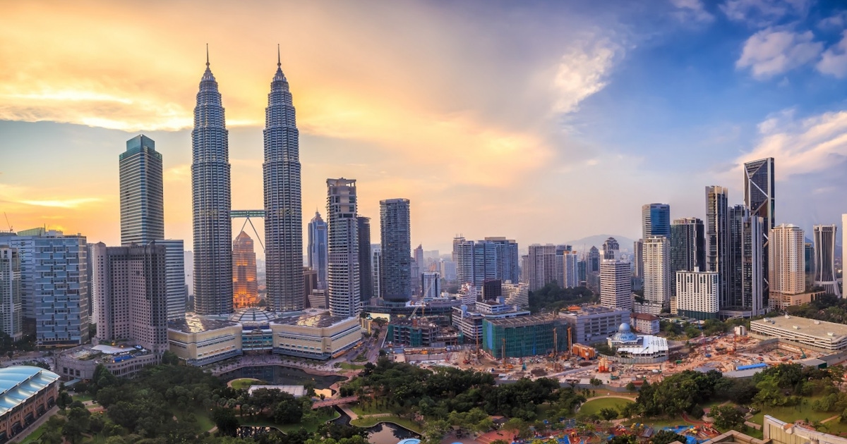 Petronas Twin Towers Tickets and Tours in Kuala Lumpur  musement