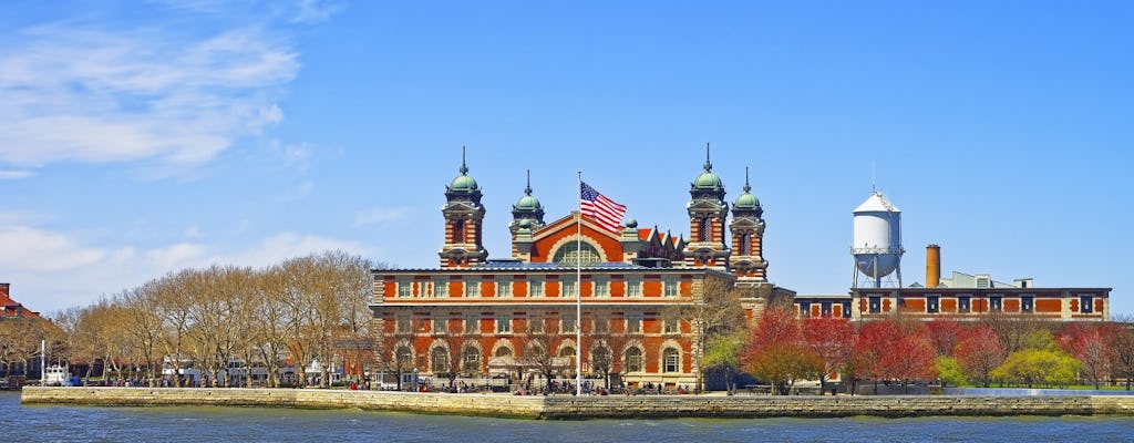 Visite de la Statue de la Liberté, d'Ellis Island et du 11 septembre avec billets prioritaires pour l'observatoire One World