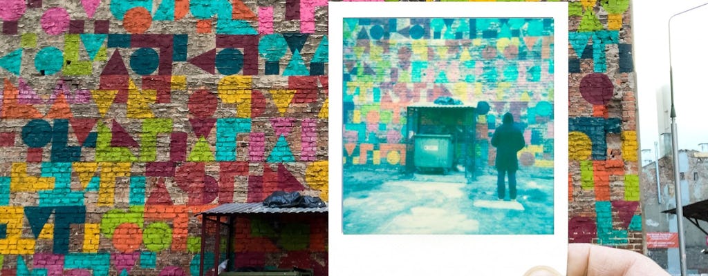 Visite photo urbaine avec Polaroid dans le quartier de Praga à Varsovie
