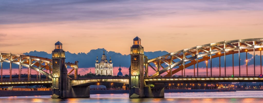 Crociera sul canale serale privata di San Pietroburgo