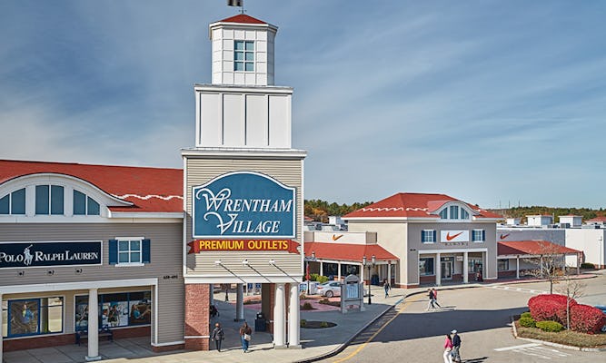 Trip to Wrentham Village Premium Outlets from Boston