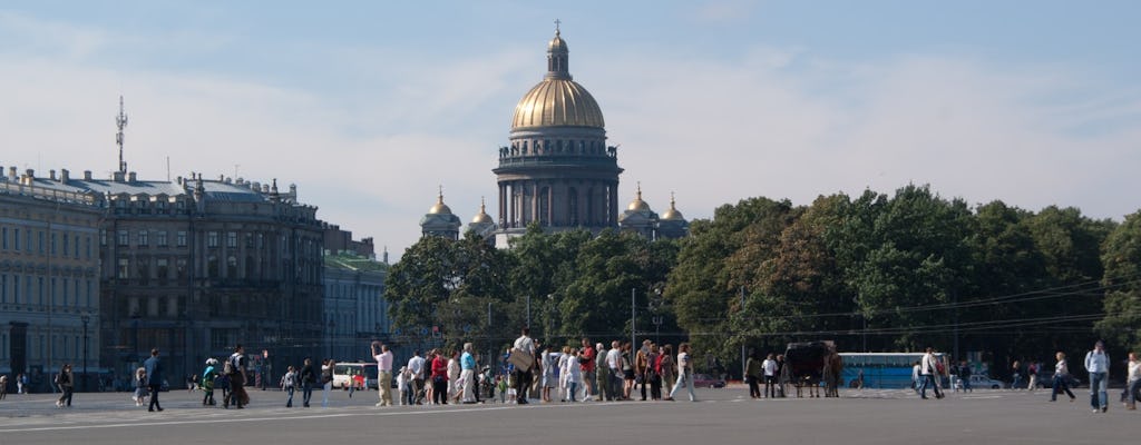 Escursione di due giorni di San Pietroburgo senza visto
