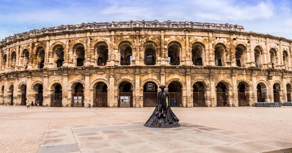 Nîmes