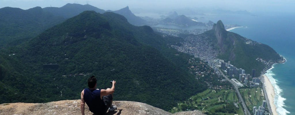 Tour de senderismo por la Roca de Gavea