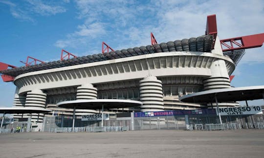 Tour dello Stadio San Siro con accesso a Casa Milan