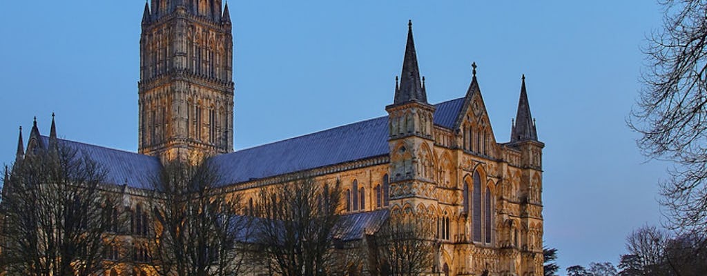 Tour nach Windsor, Bath, Stonehenge und Salisbury mit traditionellem Weihnachtsessen
