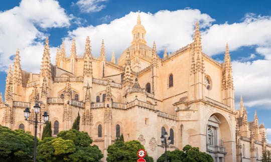 Wycieczka z Madrytu do Toledo i Segowii z przewodnikiem