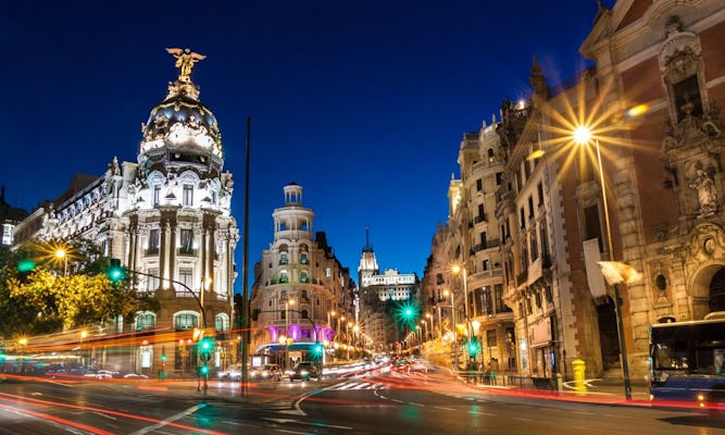 Visita guidata serale di Madrid con spettacolo di flamenco e cena opzionali