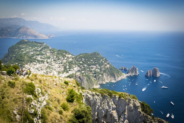 Excursión de 1 día a Capri y la Gruta Azul desde Roma