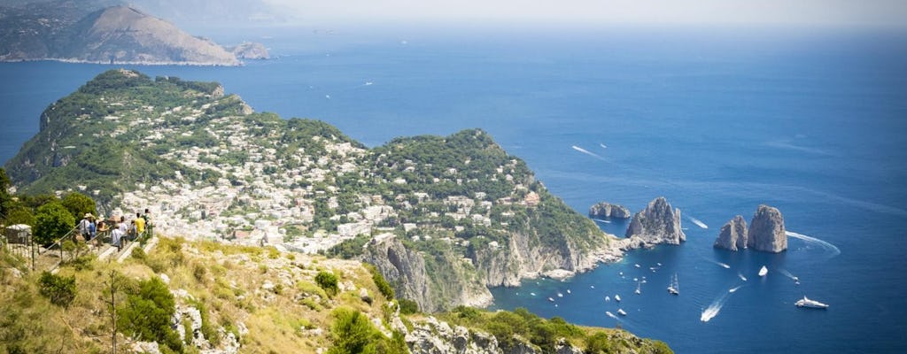 Eendaagse excursie naar Capri en Blue Grotto vanuit Rome