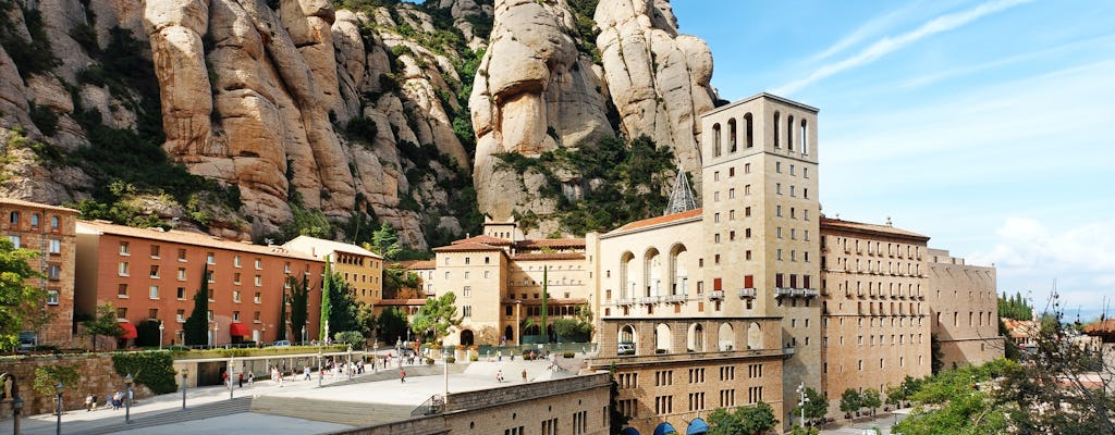 Tour combinato: Barcellona e Montserrat con treno a cremagliera