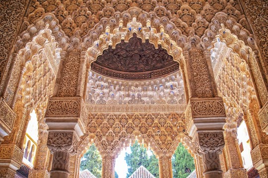 Alhambra guided tour from Seville