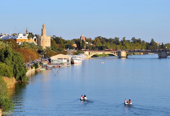 Kajaktocht door Sevilla op de rivier de Guadalquivir