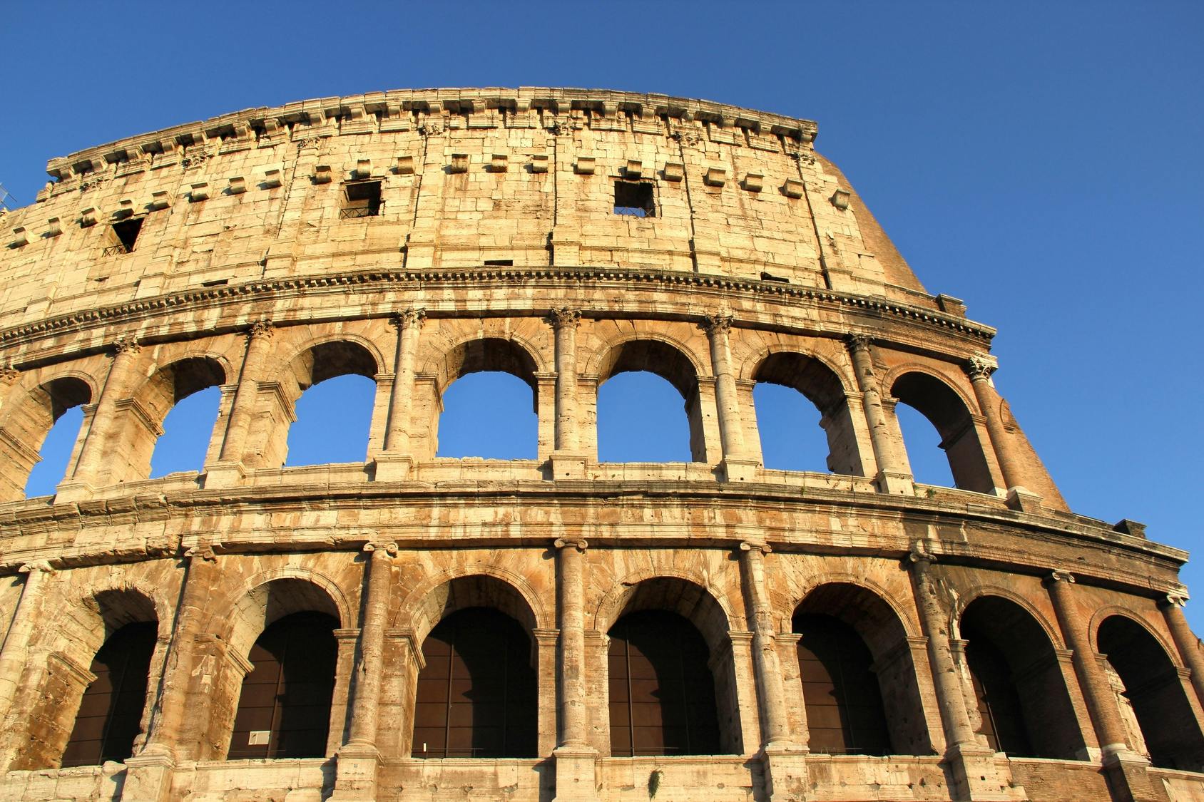 Halbprivate Kolosseum-Tour mit Zugang zum Arenaboden, Forum Romanum und Palatin