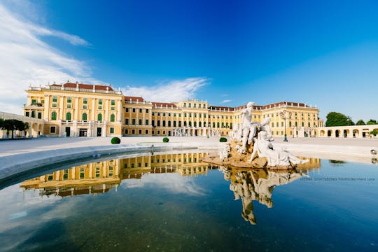 Schloss Schönbrunn Eintritt ohne Anstehen und Stadtrundfahrt durch Wien am Morgen