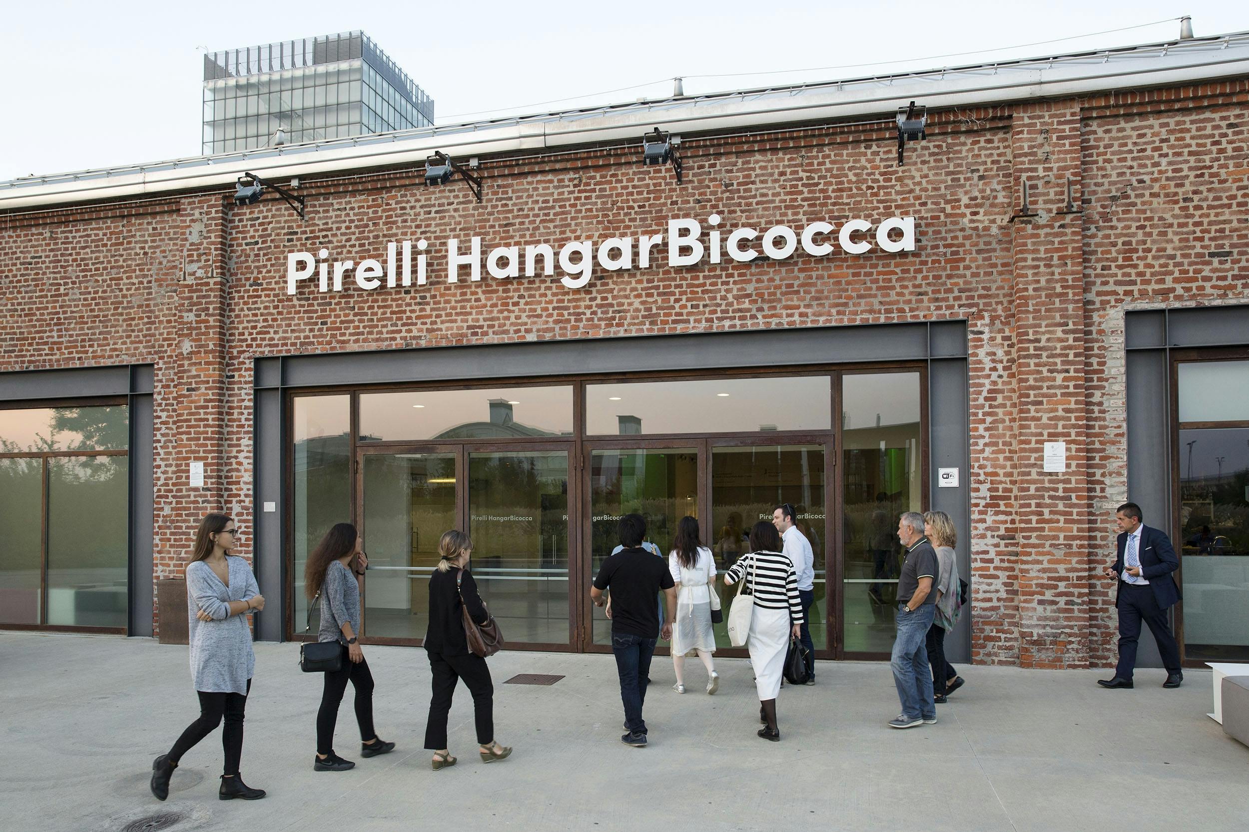 Visita Alle Mostre Di Pirelli HangarBicocca Milano | Musement