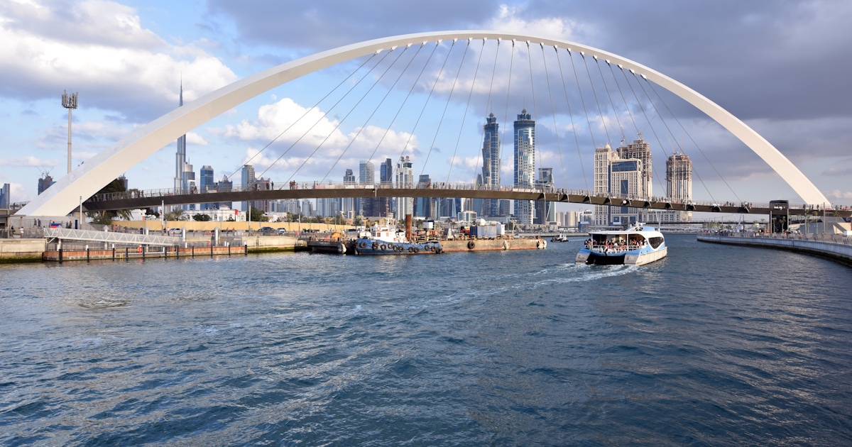 Dubai Creek Tours and Cruises