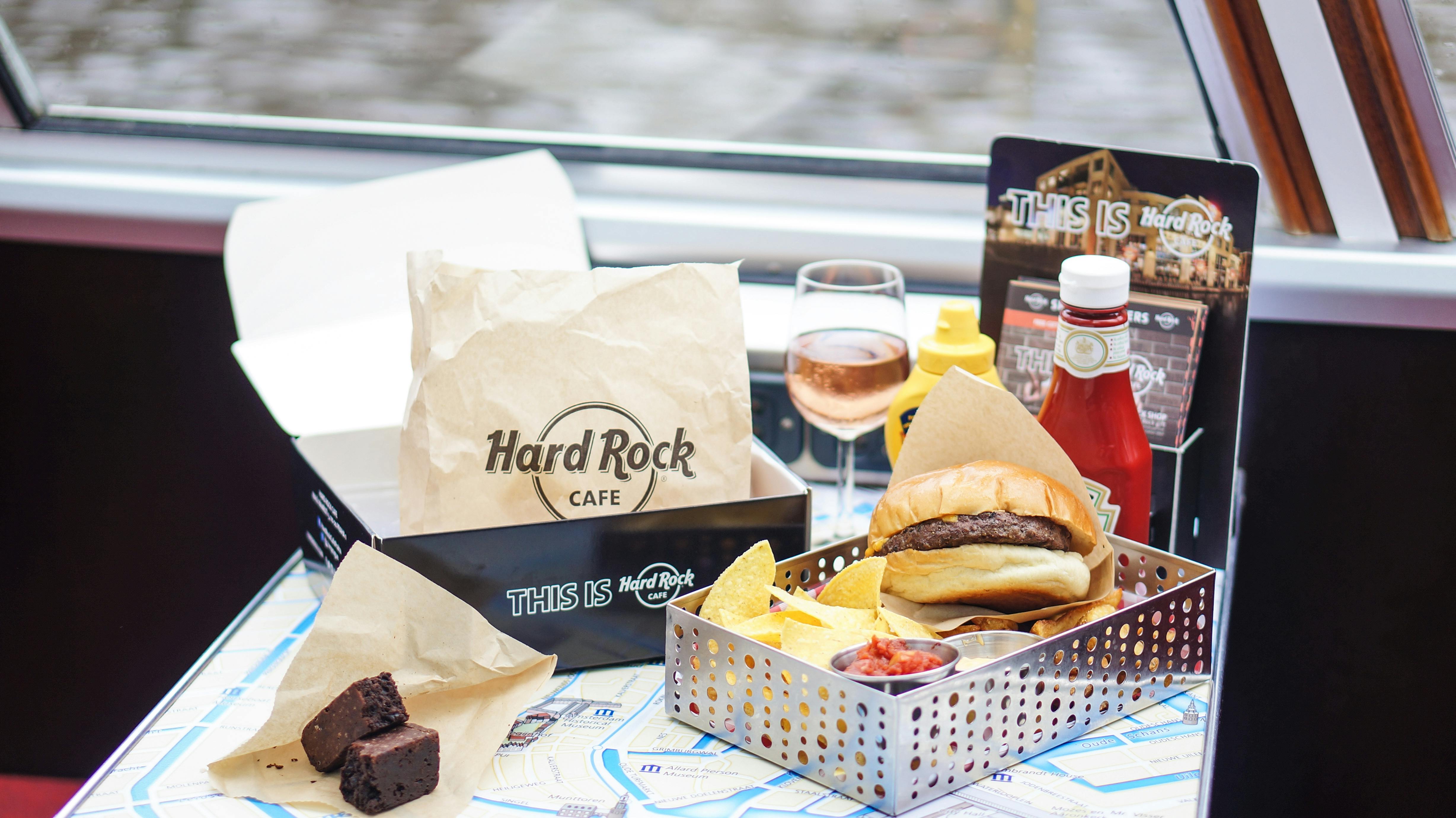 Hard Rock Cafe burger cruise in Amsterdam