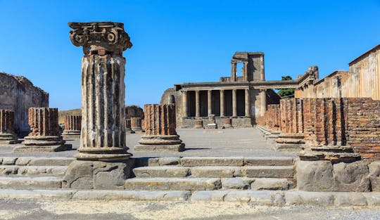 Помпеи и Амальфитанское побережье полу-частные однодневные поездки из Рима
