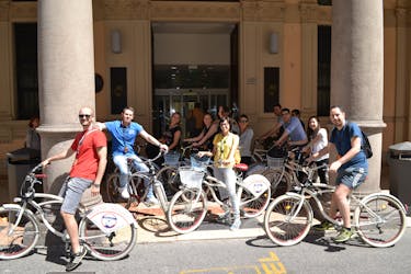 Classic Bologna bike tour