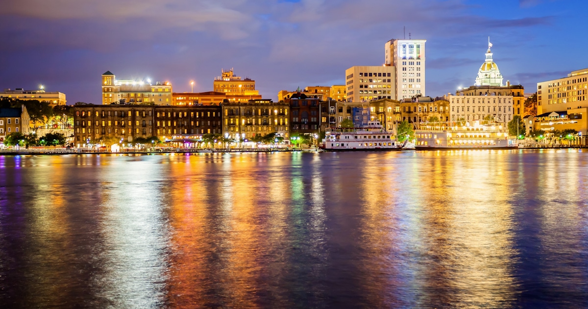 Savannah Georgia Tours & Attractions Summary (With Direct Links) Savannah Georgia Tours & Attractions Summary (With Direct Links)