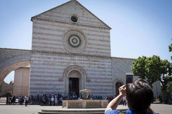Full-day tour to Assisi and St Francis Basilica from Rome