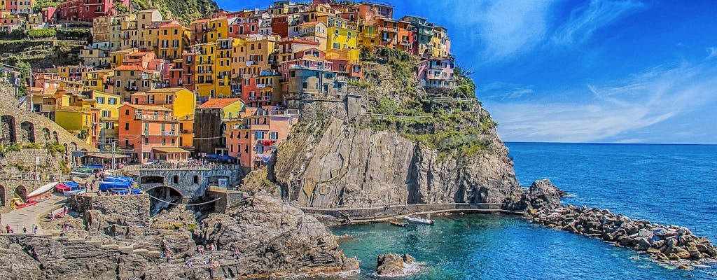 Cinque Terre hiking tour from Florence