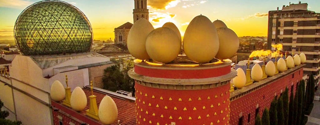 Tour di Girona e Figueres da Barcellona con visita guidata del Museo Dalí per piccoli gruppi