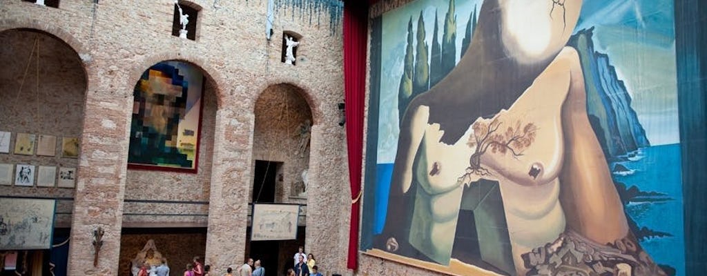 Dalí Figueres and Púbol tour from Barcelona