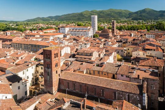 Livourne, Lucca et Pise transfert aller-retour low-cost