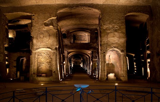 Guided tour of the Catacombs of San Gennaro