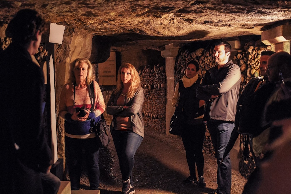 catacombs of paris tour